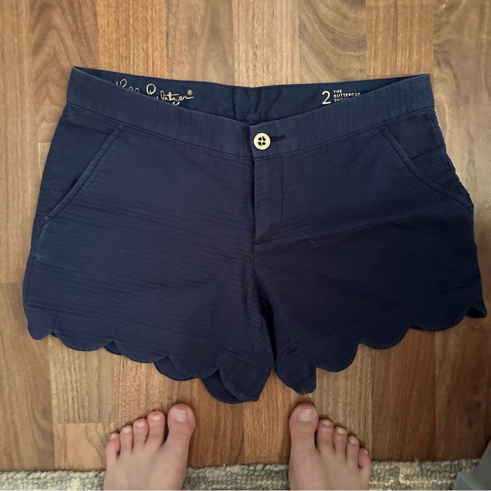 POSH STORE CLOSING
Lilly Pulitzer Navy Blue buttercup Shorts